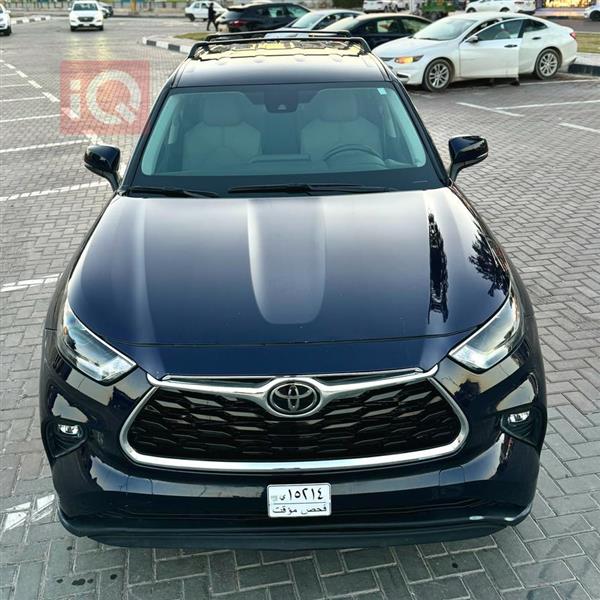 Toyota for sale in Iraq